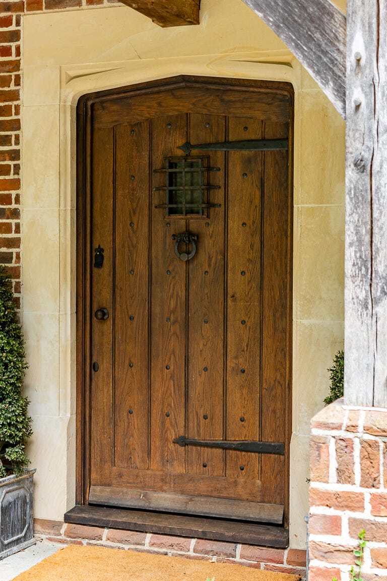 Hertforshire Tudor Style Home image 7