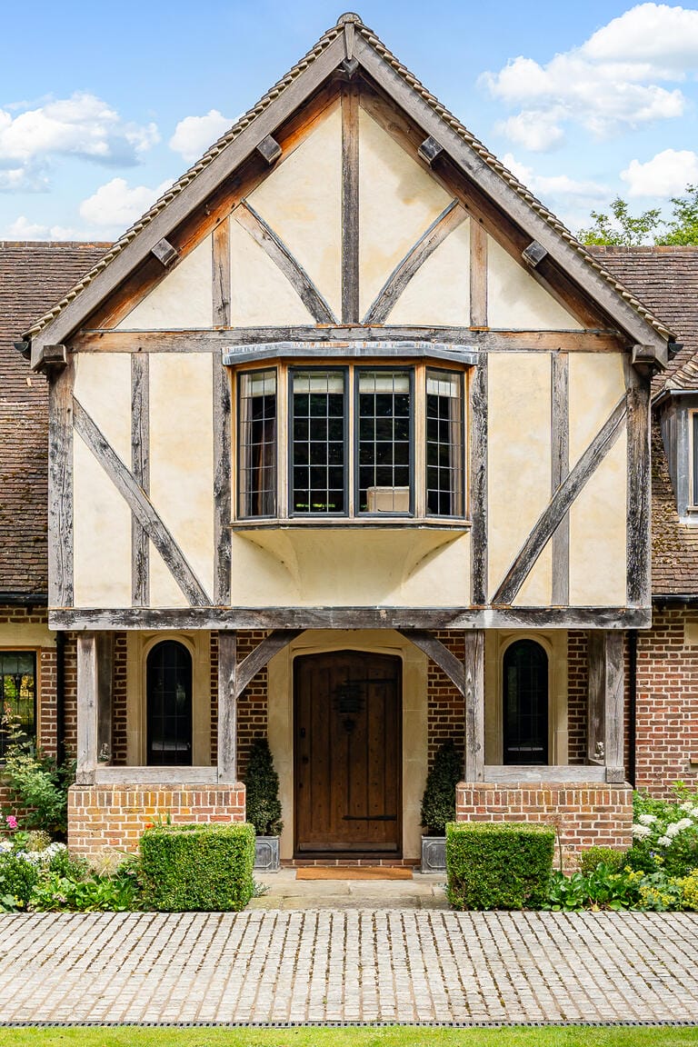 Hertforshire Tudor Style Home image 6
