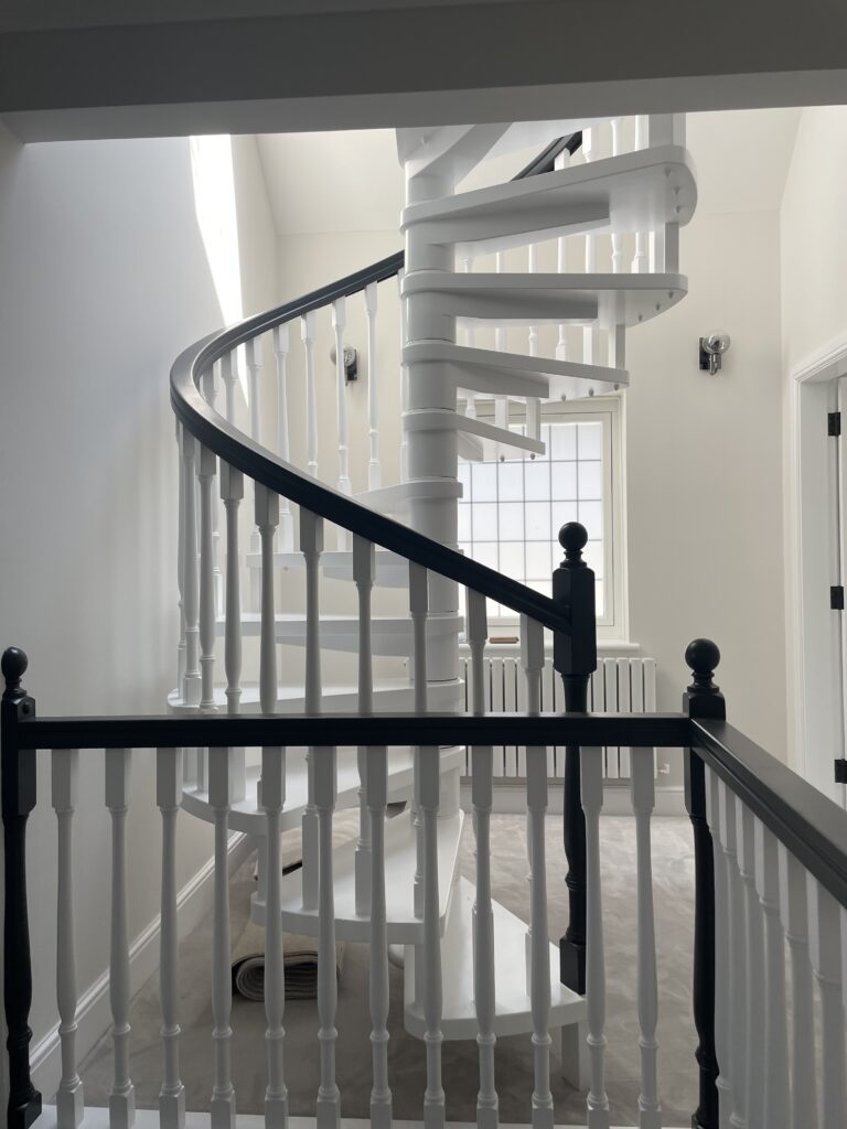 5 Bedroom Family Home in Mill Hill image 9