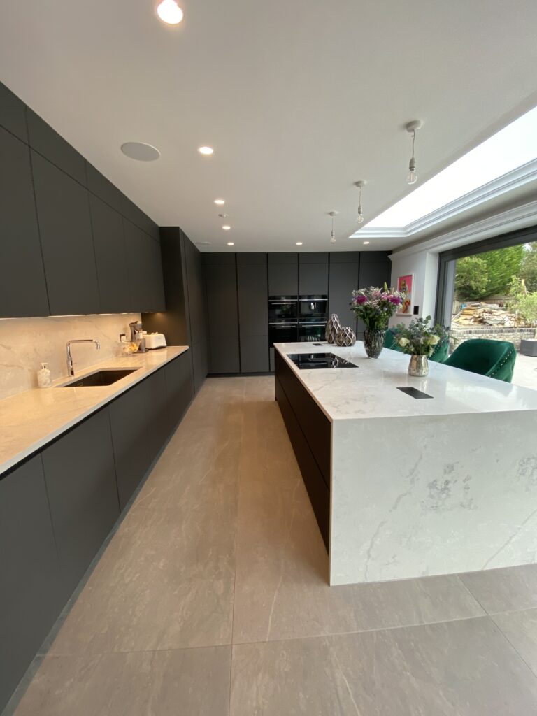 Spacious Semi Detached Home image 4
