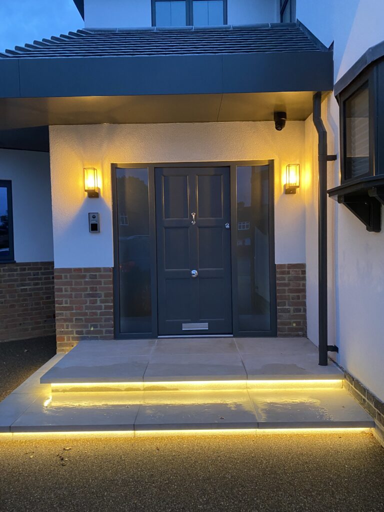 Spacious Semi Detached Home image 2