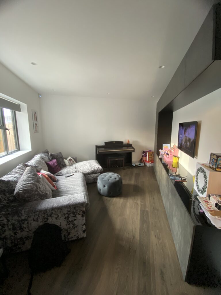Spacious Semi Detached Home image 21