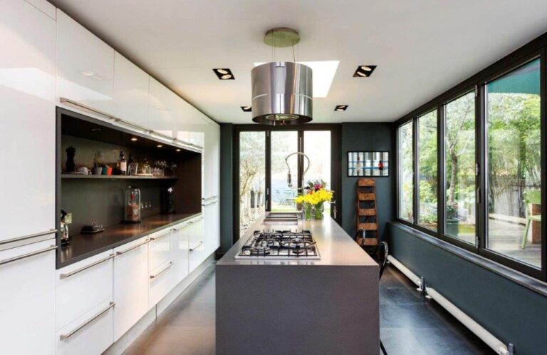 Islington Family Home image 5