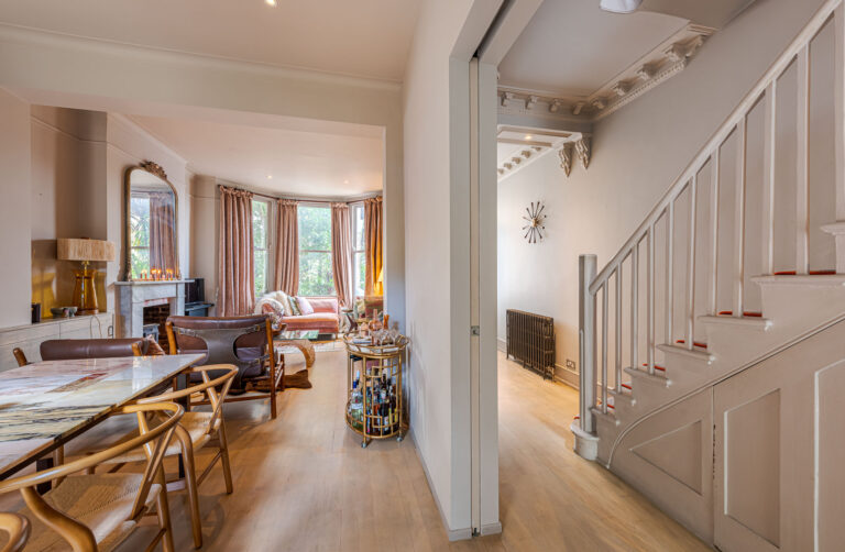 Exquisitely Designed South London Town House image 12