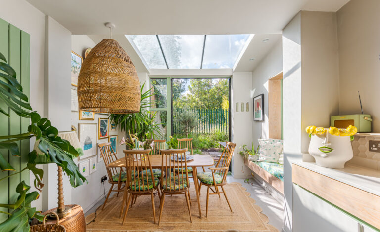 Exquisitely Designed South London Town House image 3
