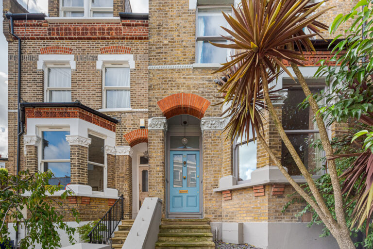 Exquisitely Designed South London Town House image 1
