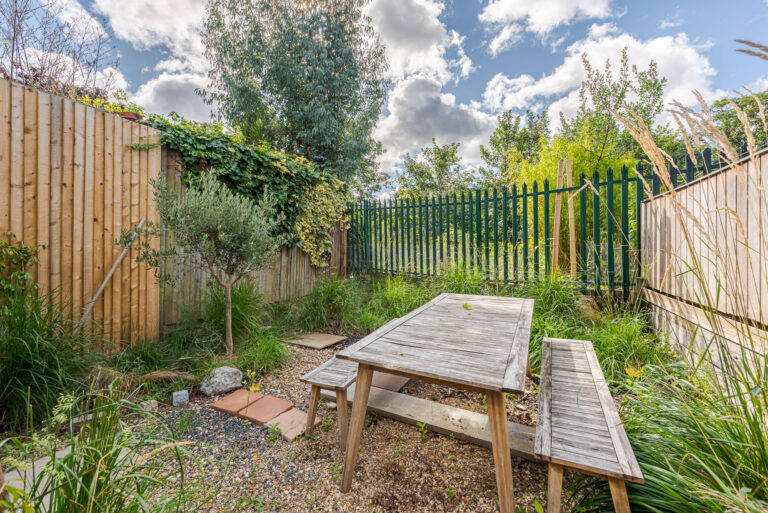 Exquisitely Designed South London Town House image 27