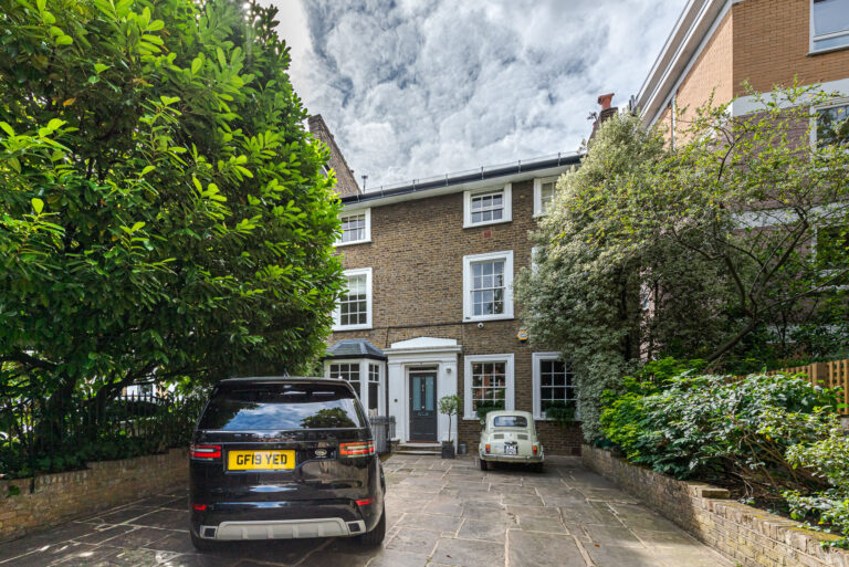 Modern Georgian Home in Clapham image 1
