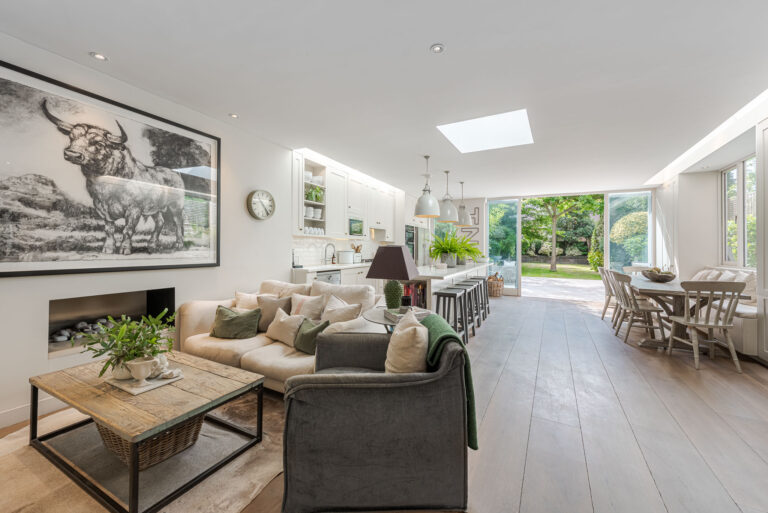 Modern Georgian Home in Clapham image 8