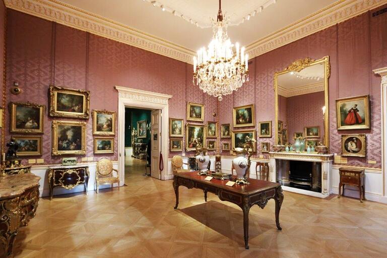 Central London Gallery image 33
