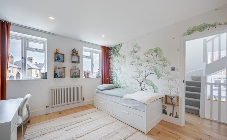 Scandinavian Style Home in Wandsworth image 22