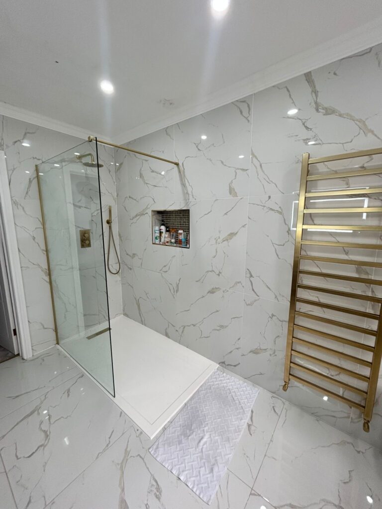 Elegant 4 Bedroom House image 31