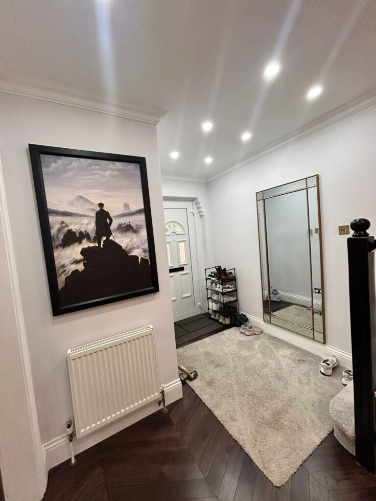 Elegant 4 Bedroom House image 24