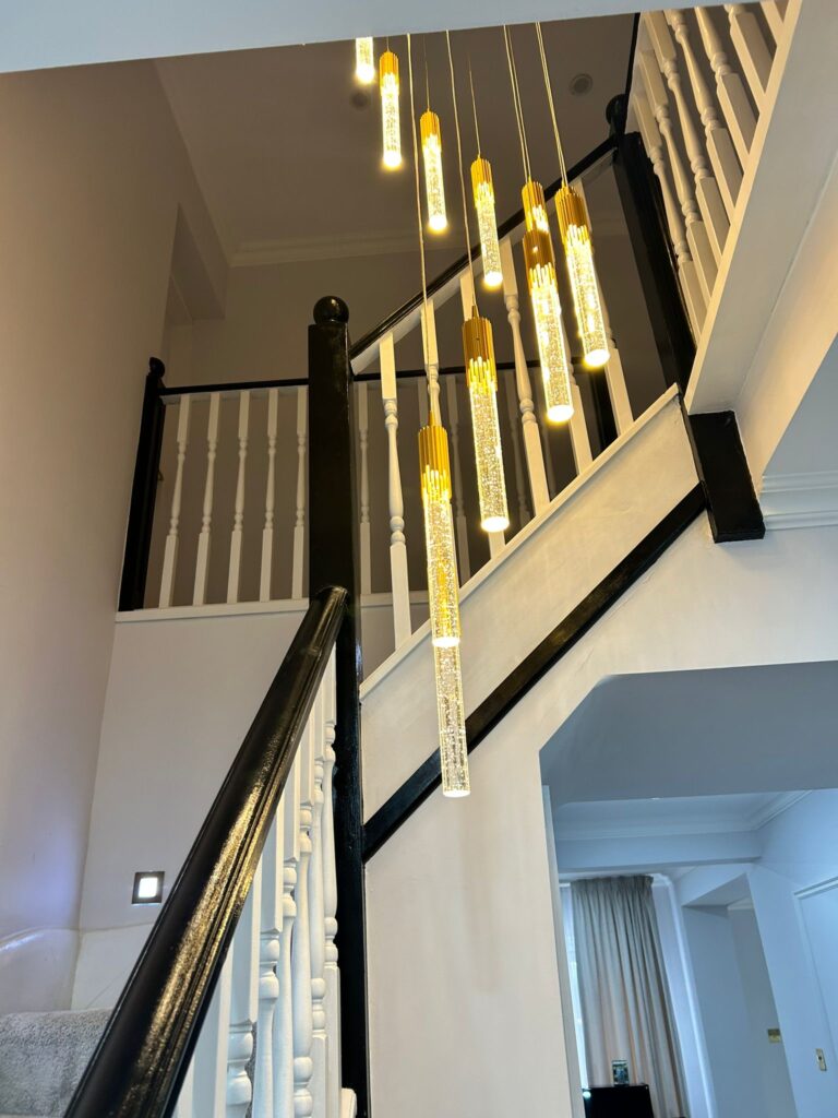 Elegant 4 Bedroom House image 27