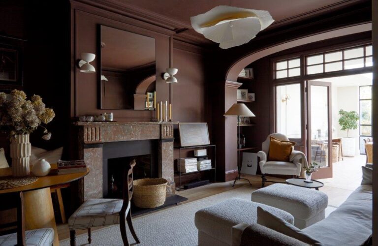 Stunning 4 Bedroom Home image 8