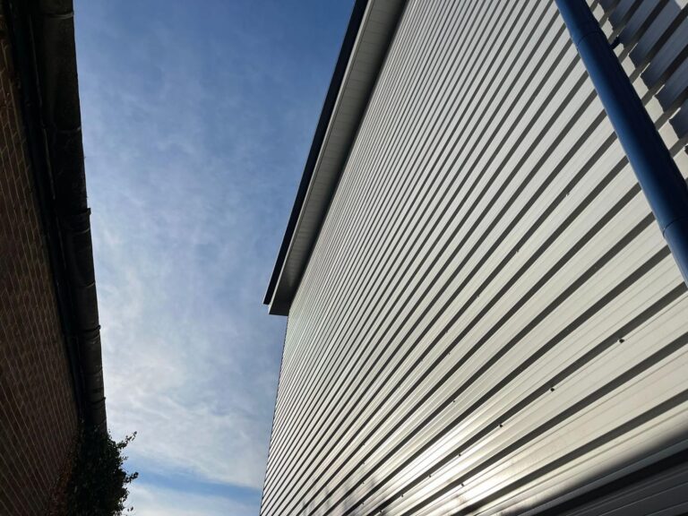 Flexible Modern Warehouse image 15