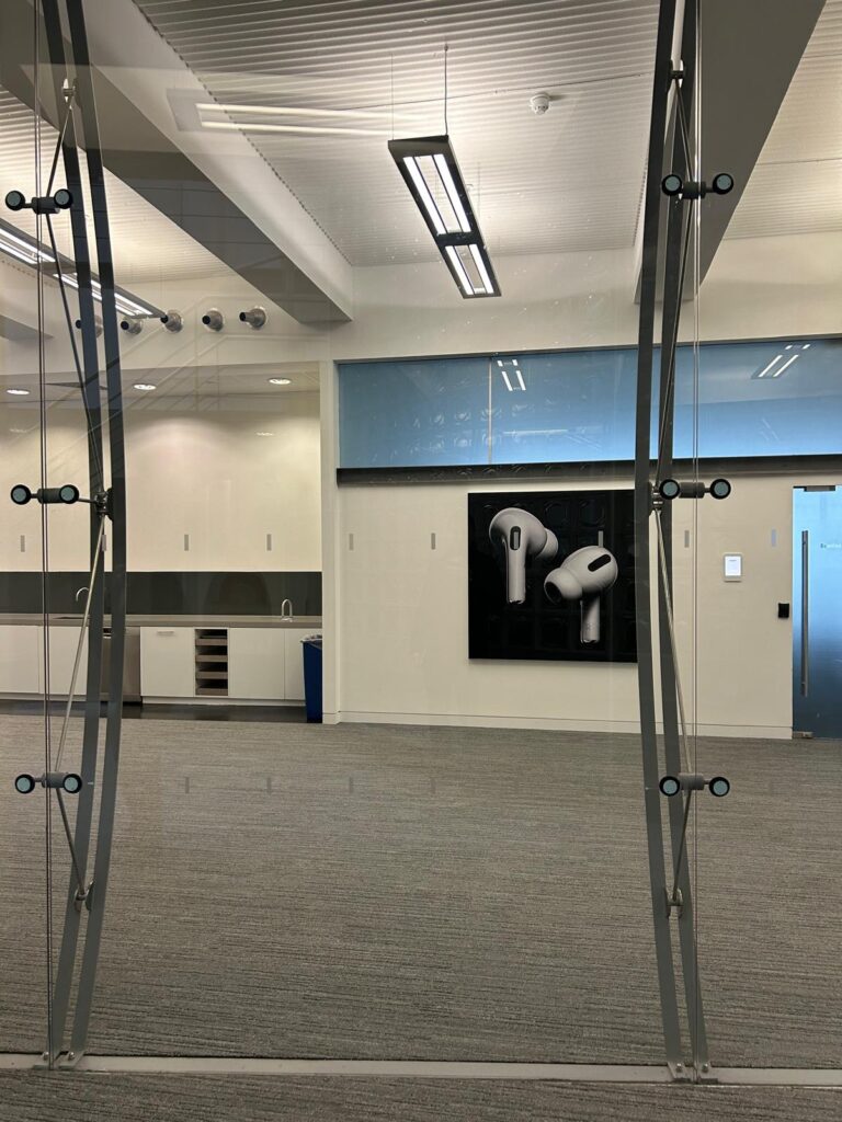 Vacant HQ Office image 28