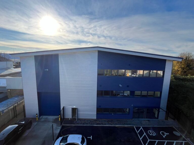 Flexible Modern Warehouse image 7