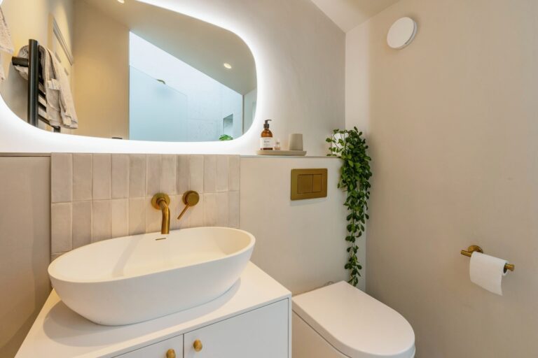 3 Bedroom Terraced Family Home image 14