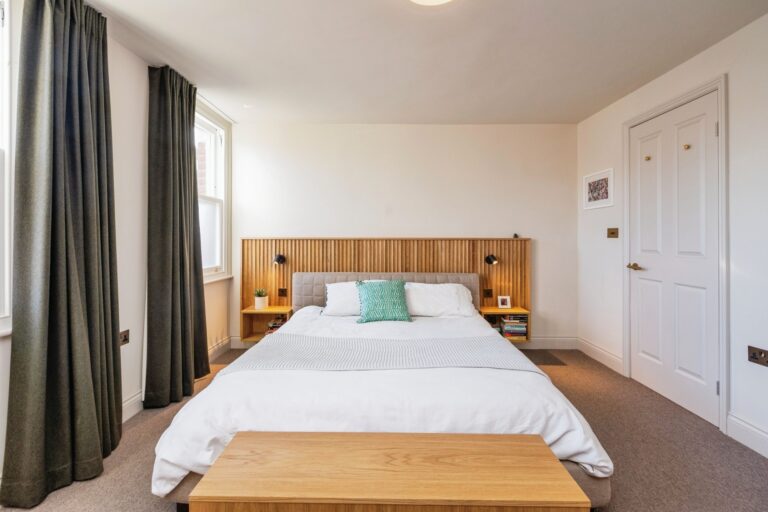 3 Bedroom Terraced Family Home image 9