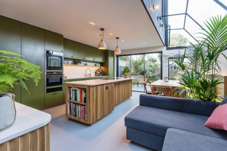 3 Bedroom Terraced Family Home image 4