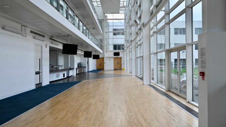 Brent Business Park image 5