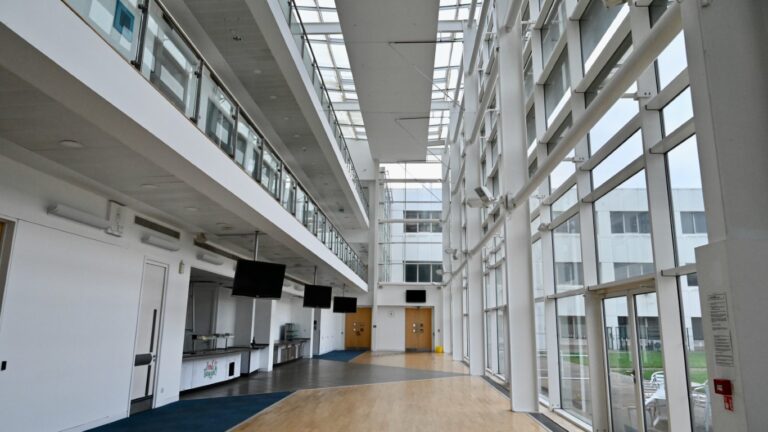 Brent Business Park image 6