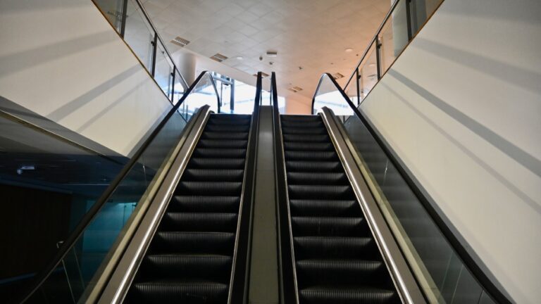 Brent Business Park image 10
