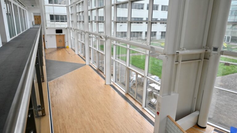 Brent Business Park image 26