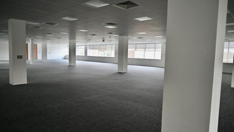 Brent Business Park image 28