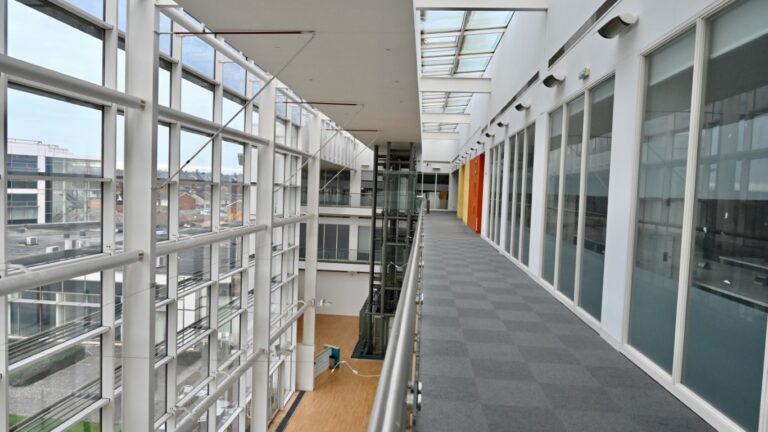 Brent Business Park image 33