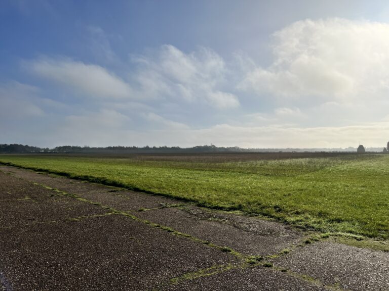 Exclusive Backlot Bovingdon image 7