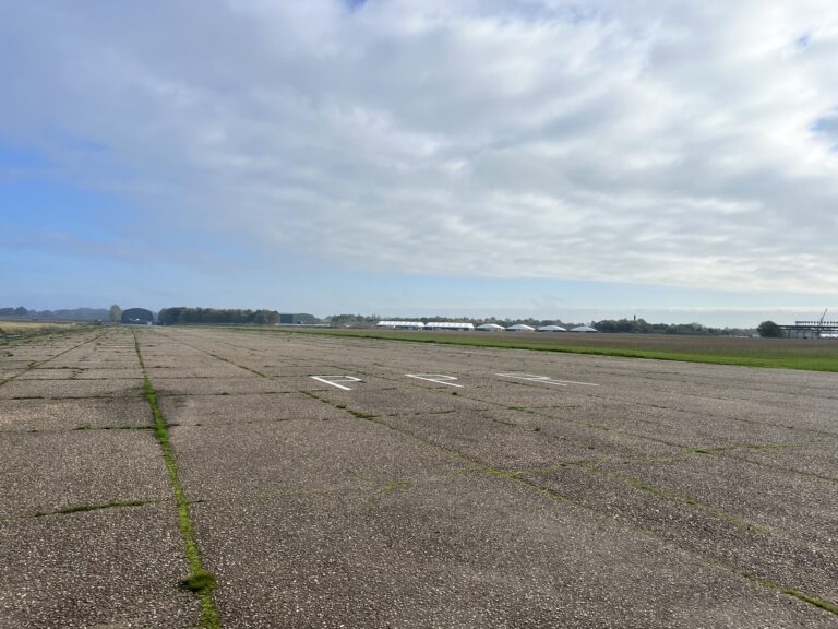 Exclusive Backlot Bovingdon image 5