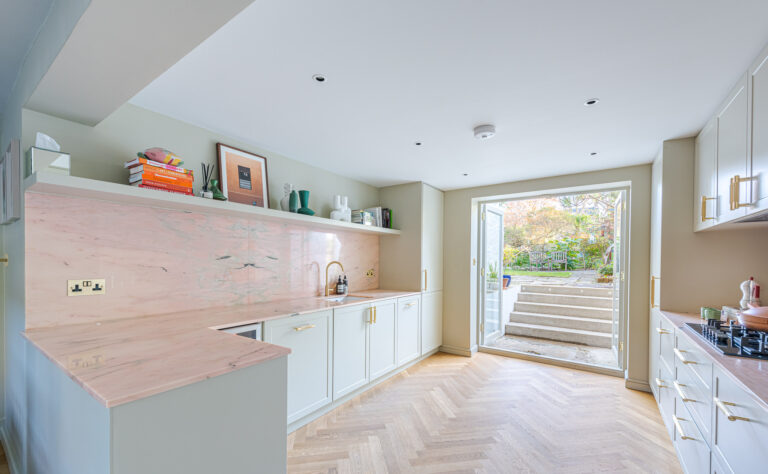 Modern Designed Soho-House image 11