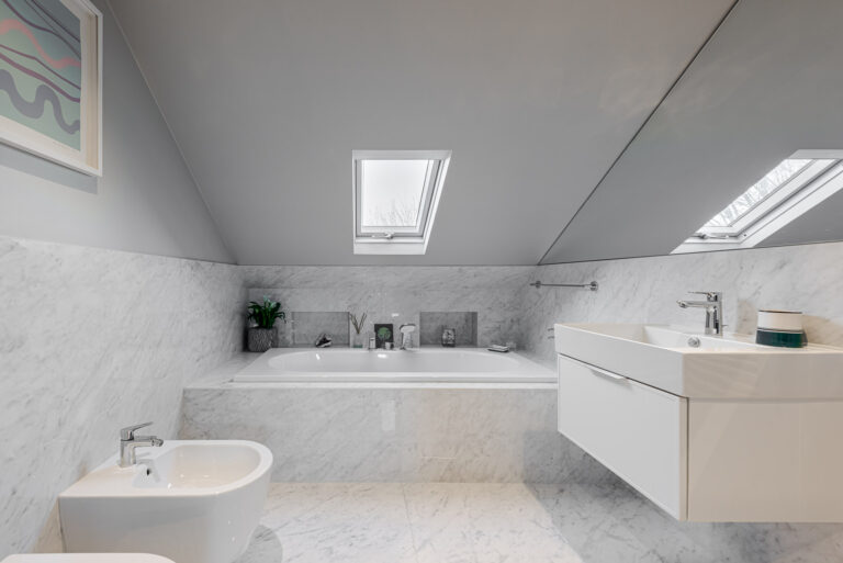 Modern Designed Soho-House image 25