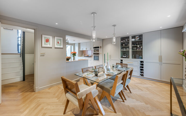 Modern Designed Soho-House image 12