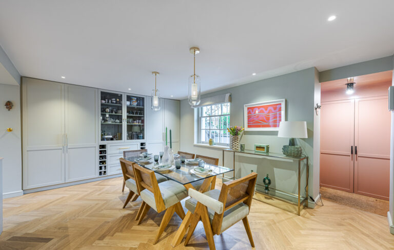 Modern Designed Soho-House image 13