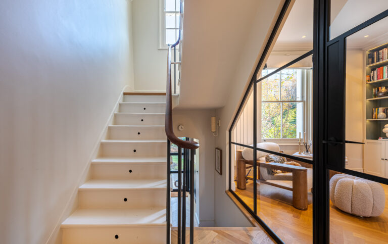 Modern Designed Soho-House image 8