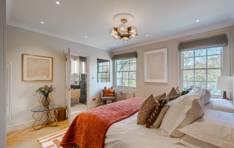 Modern Designed Soho-House image 21