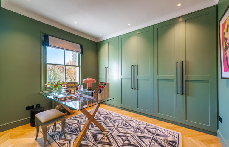 Modern Designed Soho-House image 15