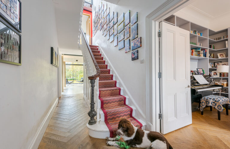 Spacious Modern Edwardian Home image 14