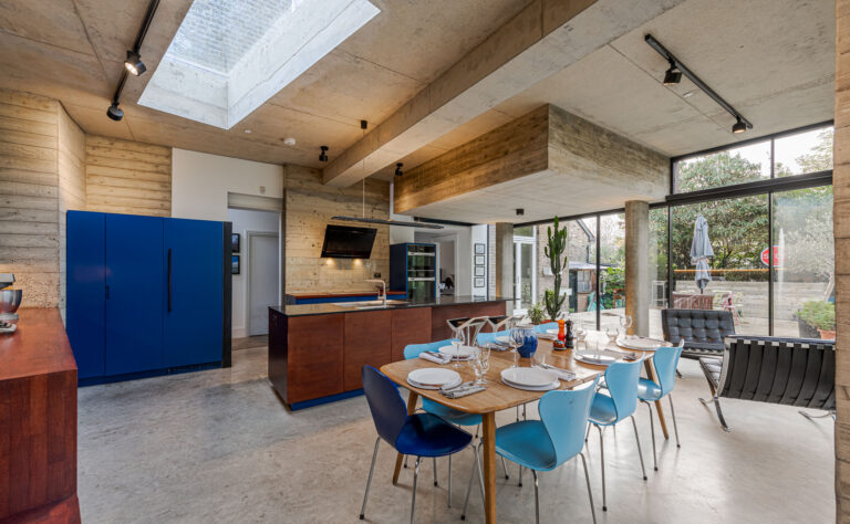 Spacious Modern Edwardian Home image 9