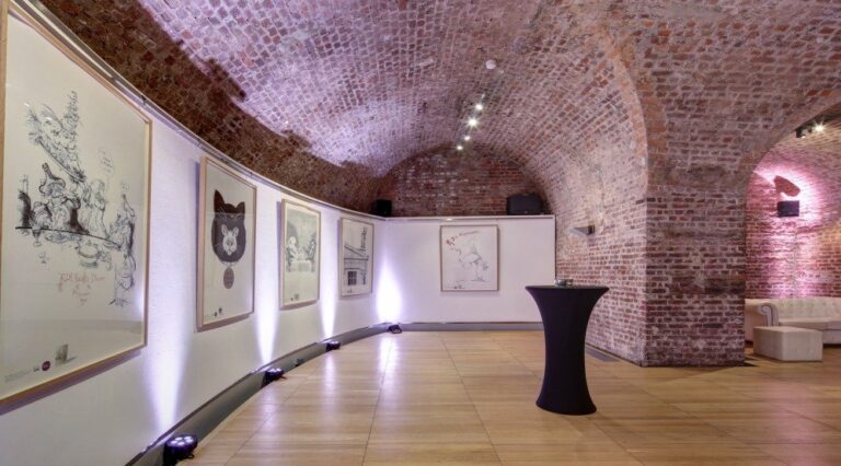 Historic London Venue for Events, Shoots & Film image 29