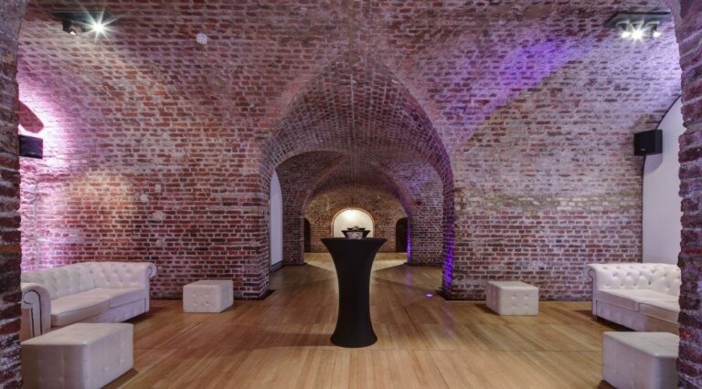 Historic London Venue for Events, Shoots & Film image 26