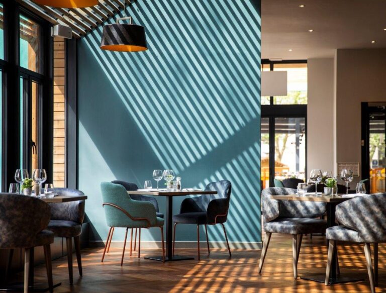Restaurant with Stunning View image 13