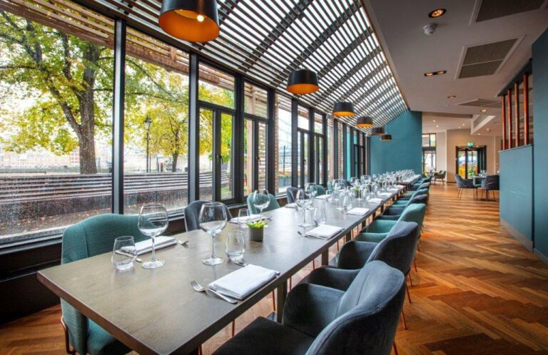 Restaurant with Stunning View image 12