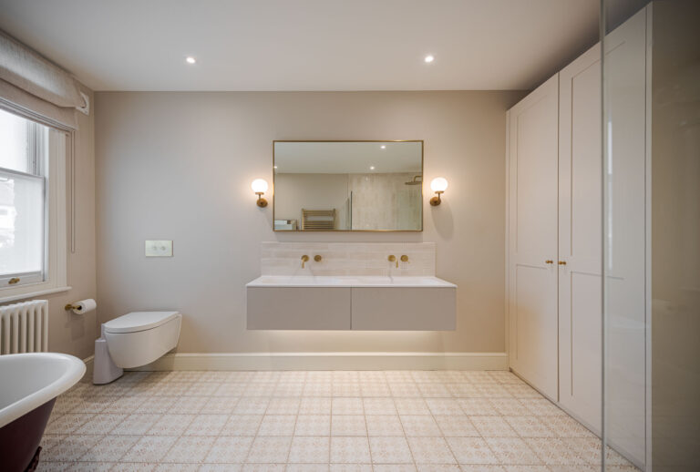 Large Modern Home in Battersea image 21