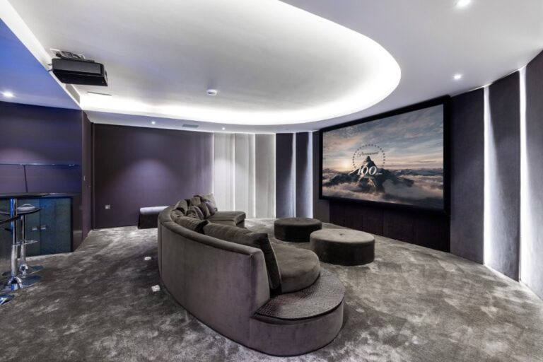 Luxury Modern Design Mansion image 30