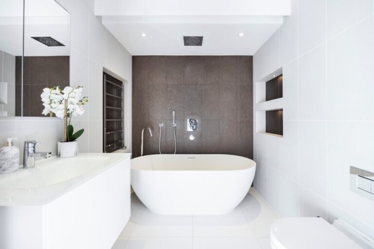 Luxury Modern Design Mansion image 50