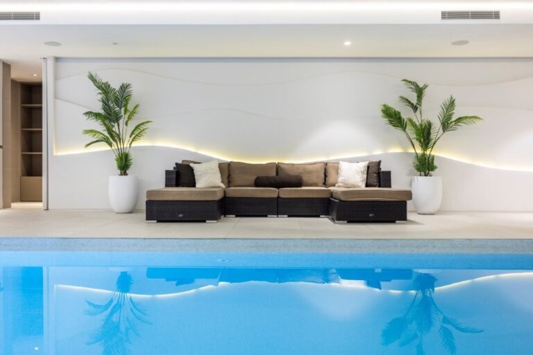 Luxury Modern Design Mansion image 59